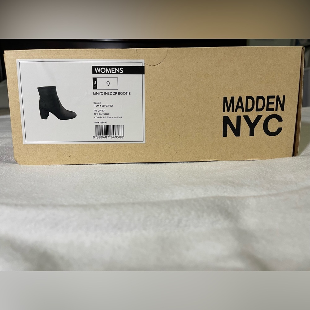 MADDEN NYC Heeled Booties - Picture 2 of 8